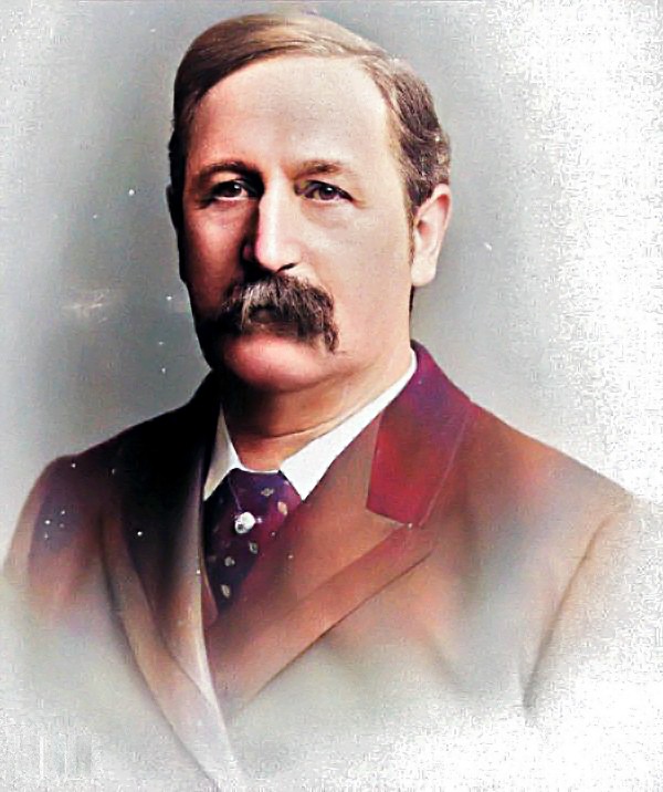 Click image for larger version

Name:	swanson-in-colour.jpg
Views:	248
Size:	92.0 KB
ID:	758135
