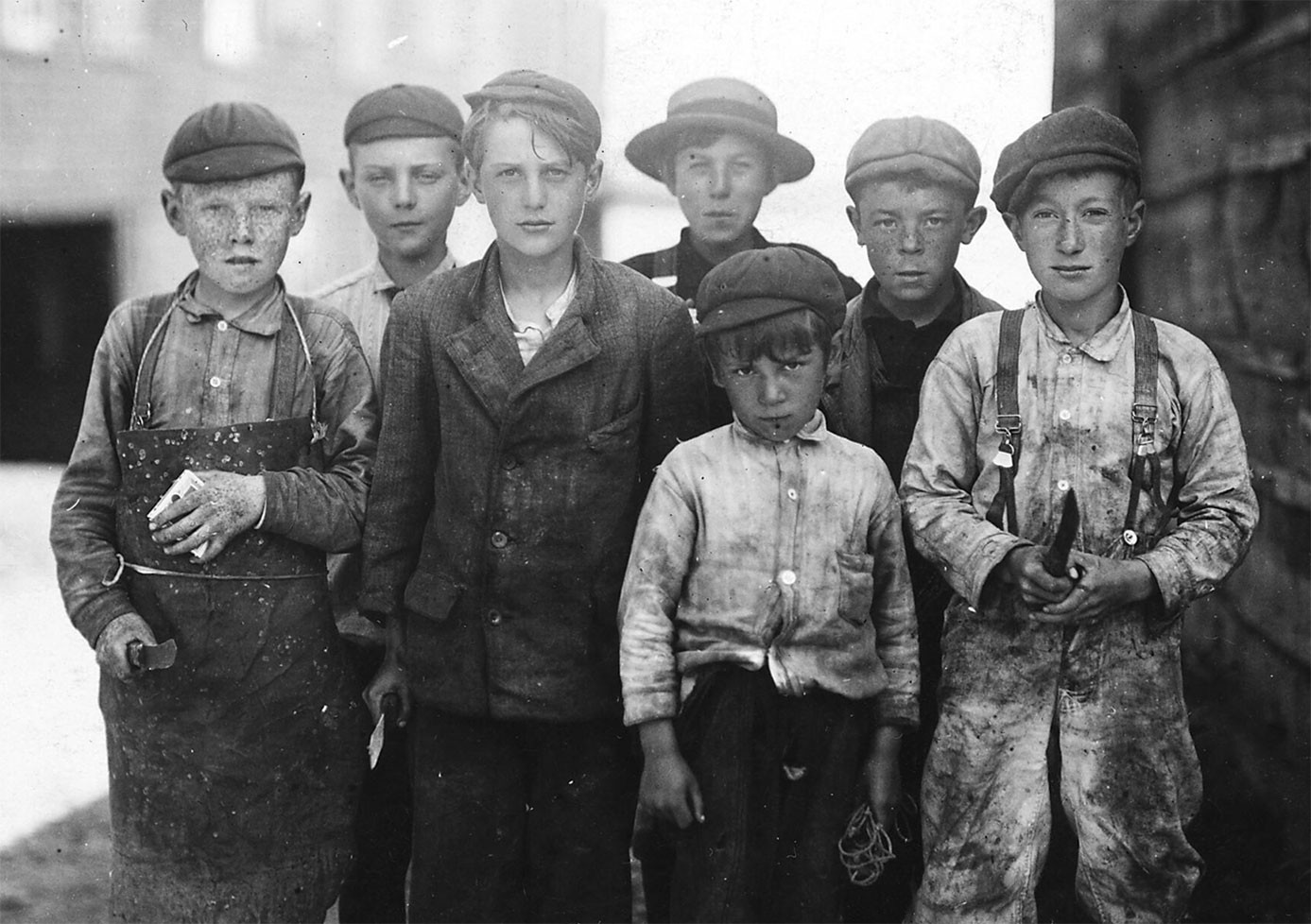 Click image for larger version

Name:	kids-1911.jpg
Views:	272
Size:	284.6 KB
ID:	761147