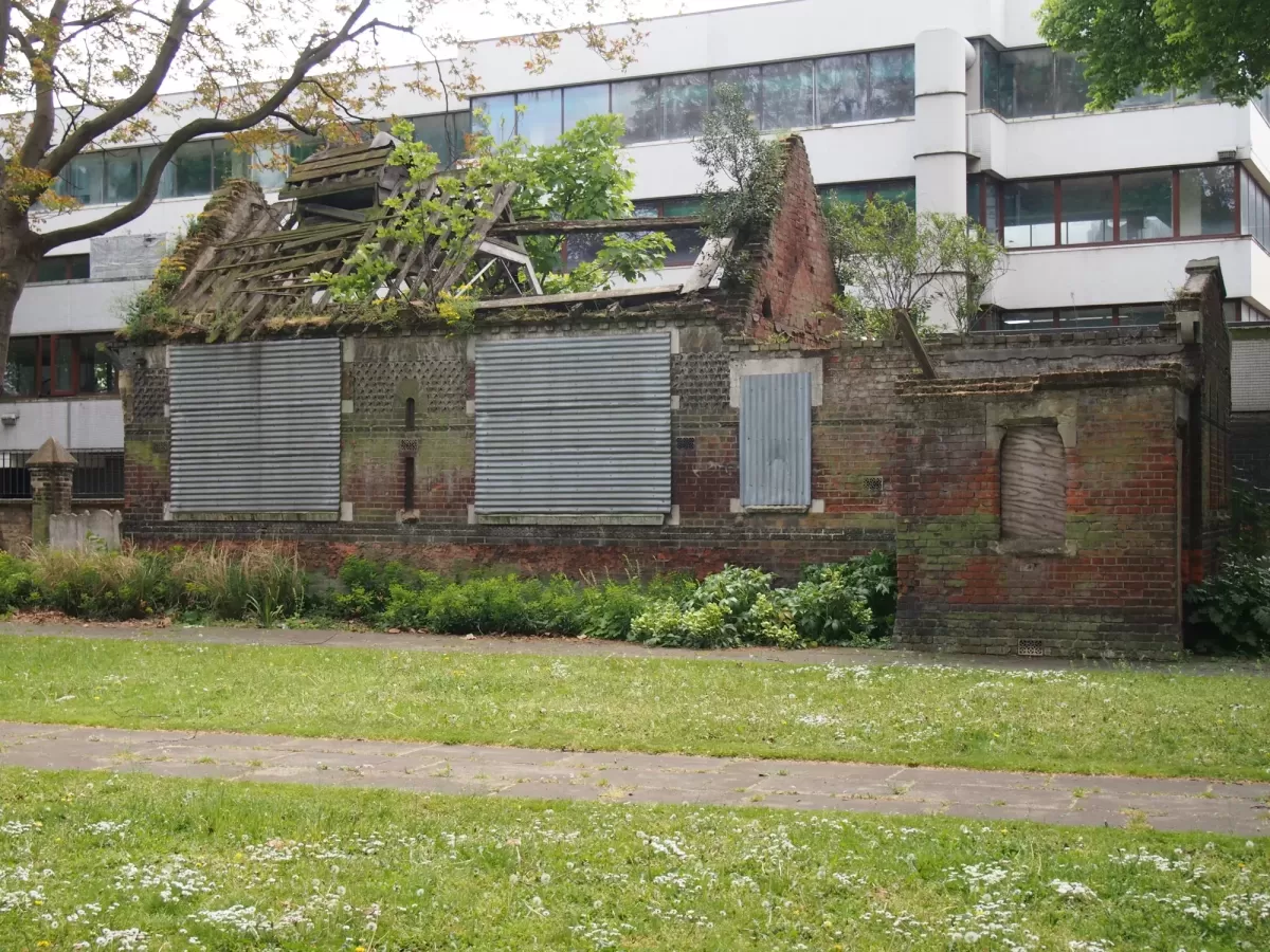 Click image for larger version

Name:	Stride mortuary st george in the east.webp
Views:	241
Size:	218.7 KB
ID:	802161