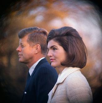 Click image for larger version  Name:	president-and-mrs-kennedy-are-shown-on-the-white-house-lawn-news-photo-1576778105.jpg Views:	0 Size:	96.3 KB ID:	805865