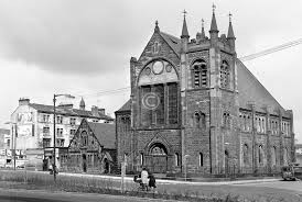 Click image for larger version

Name:	Gorbals Church.jpg
Views:	165
Size:	17.5 KB
ID:	839173